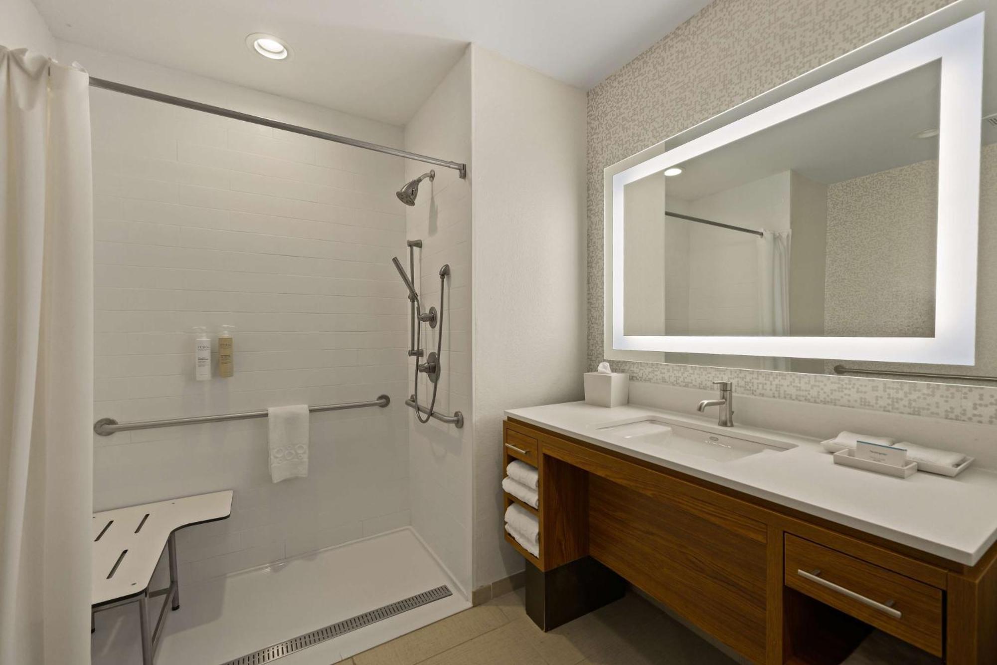 Home2 Suites By Hilton Baytown Buitenkant foto