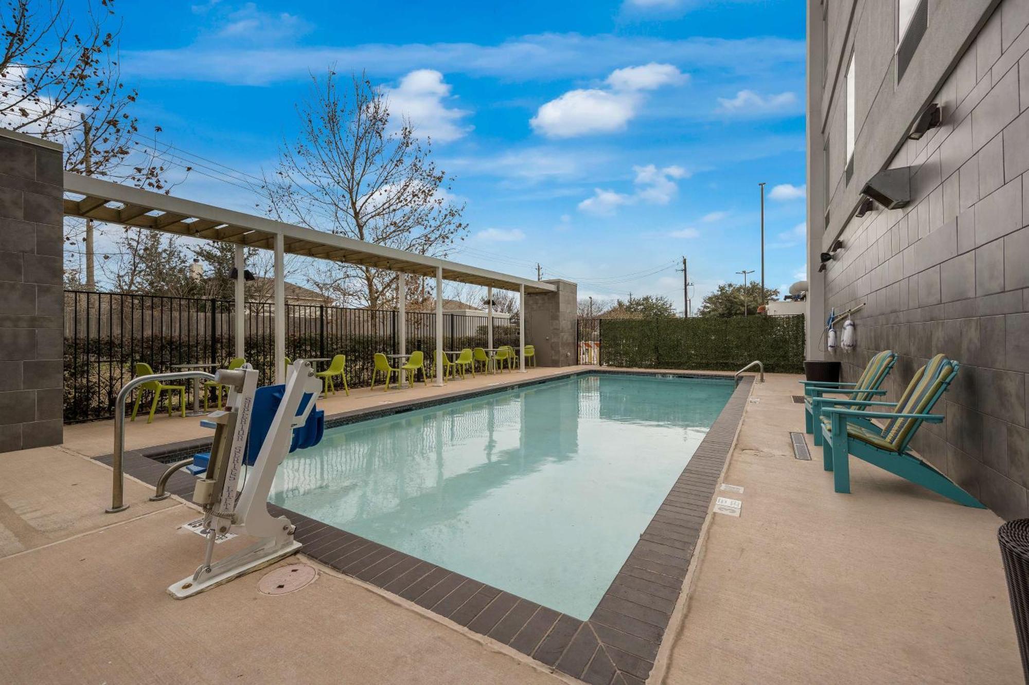 Home2 Suites By Hilton Baytown Buitenkant foto